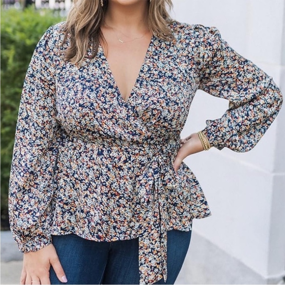 New without tags The Drop floral wrap top